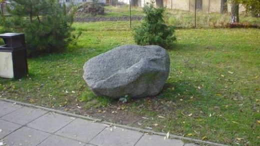 Bludné balvany Sisyfa za rok 1998