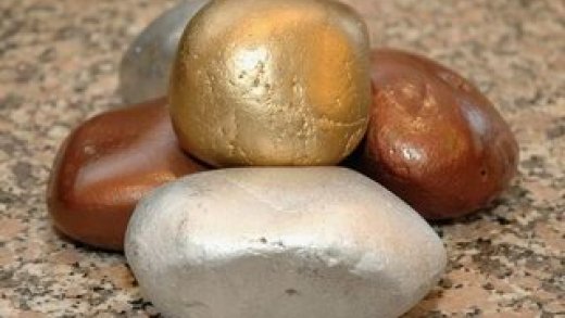 Zlatý Bludný balvan v kategorii družstev za rok 2014 - Mgr. Kateřina Konrádová a spol. za propagaci a užívání irisdiagnostiky k léčbě s občas nečekanými vedlejšími účinky