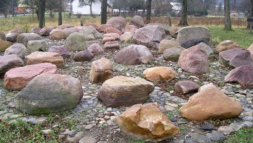 Reakce RNDr. V. Vavryčuka na Bludný balvan Reakce RNDr. V. Vavryčuka na Bludný balvan